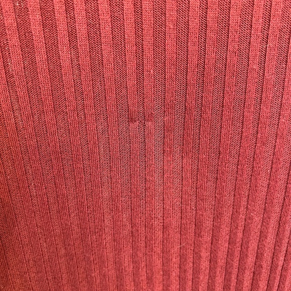 H&M Fitted Ribbed Top❤️ - Picture 4 of 7